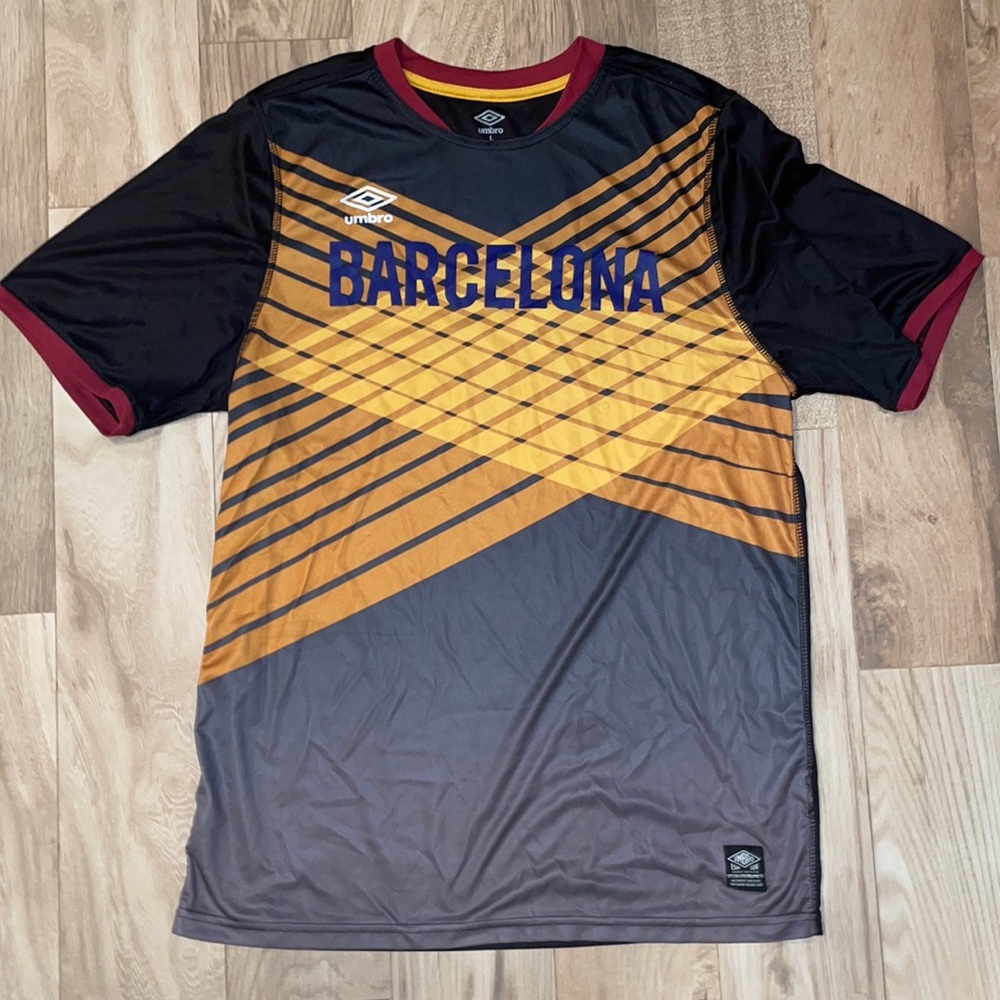 Mens Large Umbro Barcelona Shirt